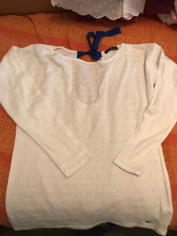 Pull blanc