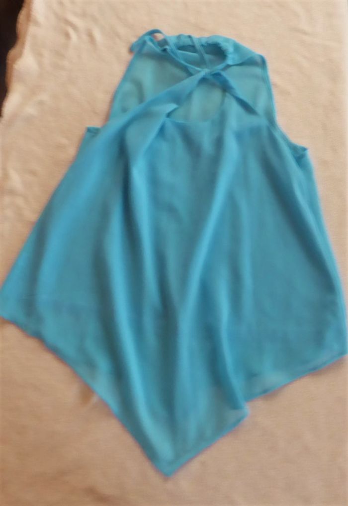 Top turquoise M - photo numéro 2