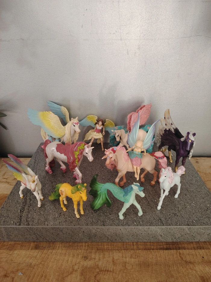 Lot schleich bayala fee chevaux poulain licorne cavalière tbe