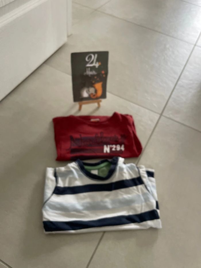 Lot de tee-shirts