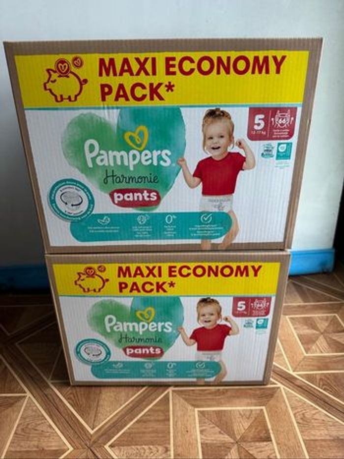 132 couches culottes Pampers harmonie taille 5