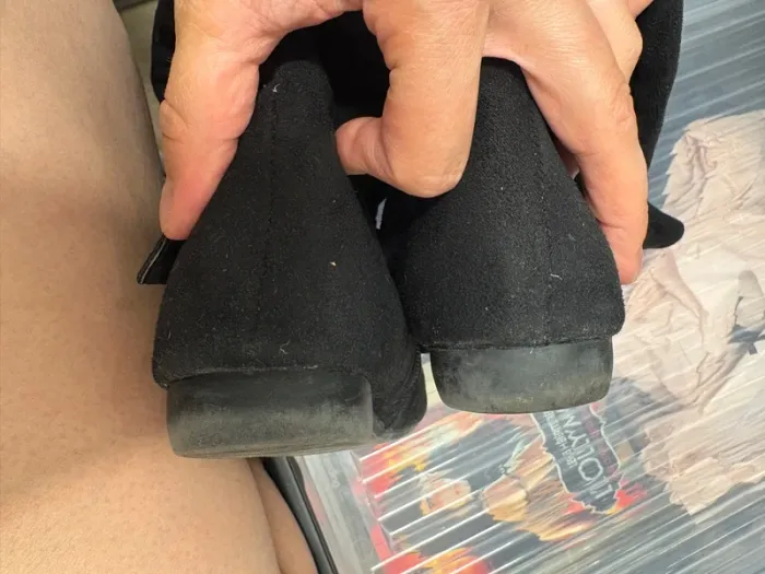 Bottes noires dessus velours 37 - photo numéro 3