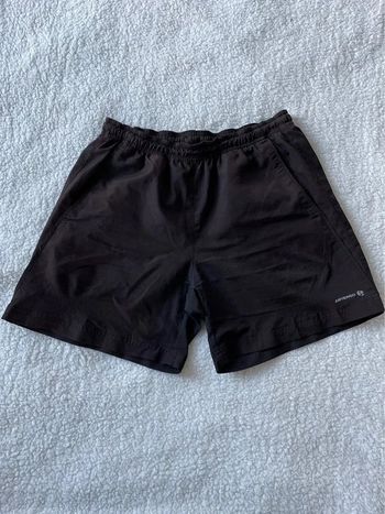 Short de sport noir Artengo avec poches