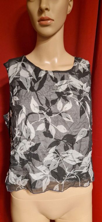 Haut sympa Caroll taille 42 gris blanc noir