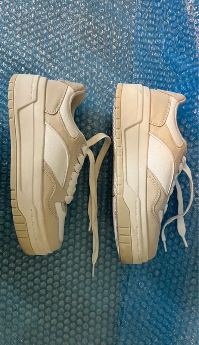 baskets ZARA beige brown blanc - photo numéro 8
