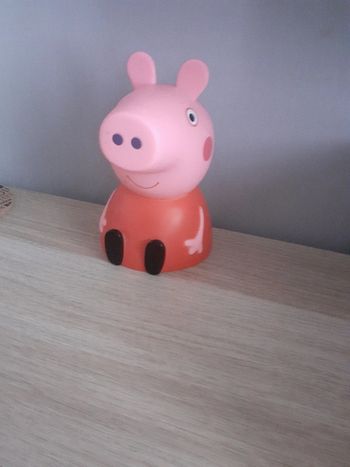 Tirelire peppa pig