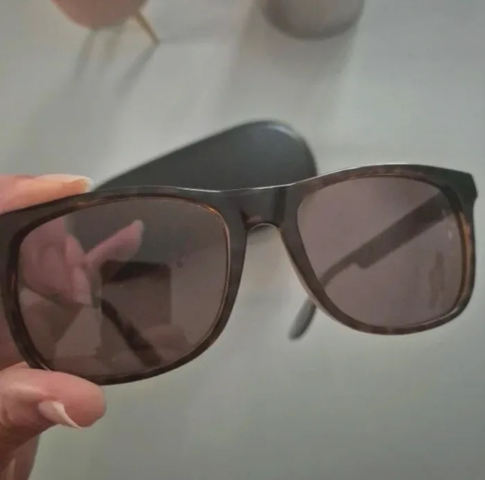 Lunettes de soleil Carrera homme – monture marron + étui - photo numéro 4