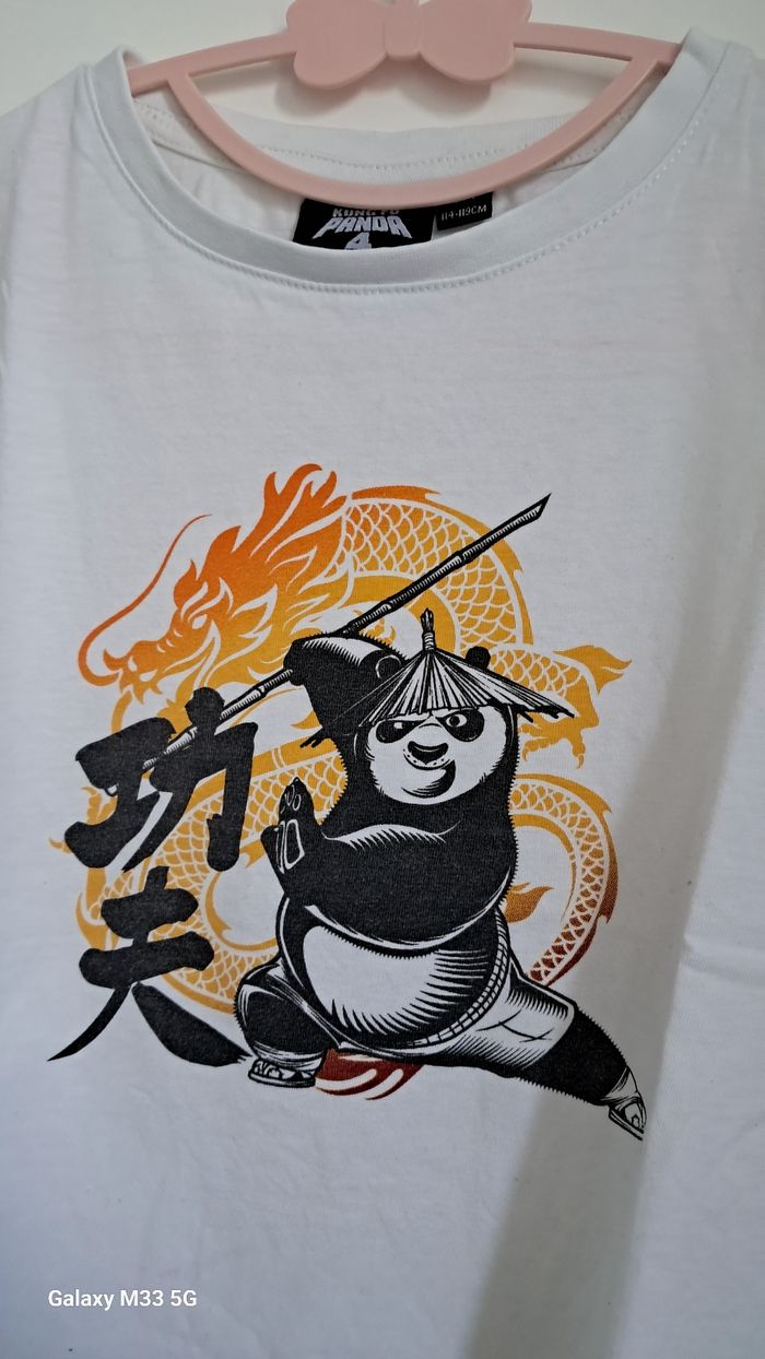Lot de 2 T-shirts Pokémon et Kung Fu Panda - 6 ans - photo numéro 5