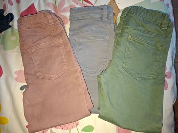 Lot 3 jeans