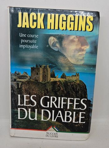 "Les griffes du Diable", de Jack Higgins.
Succès du livre.