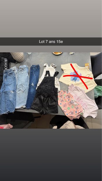 Lot de vêtements fille 7 ans 