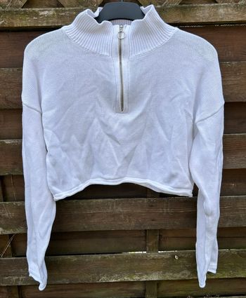 Pull court blanc