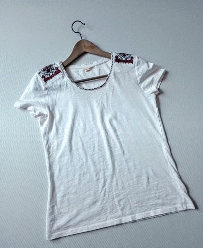 T-shirt blanc brodé Esprit M