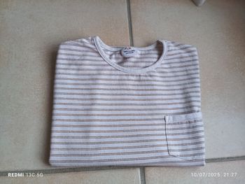 T-shirt TAO taille 6 ans