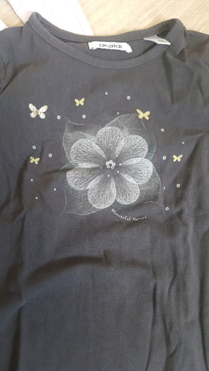 Lot de 2 tee shirts okaidi 4 ans - photo numéro 3