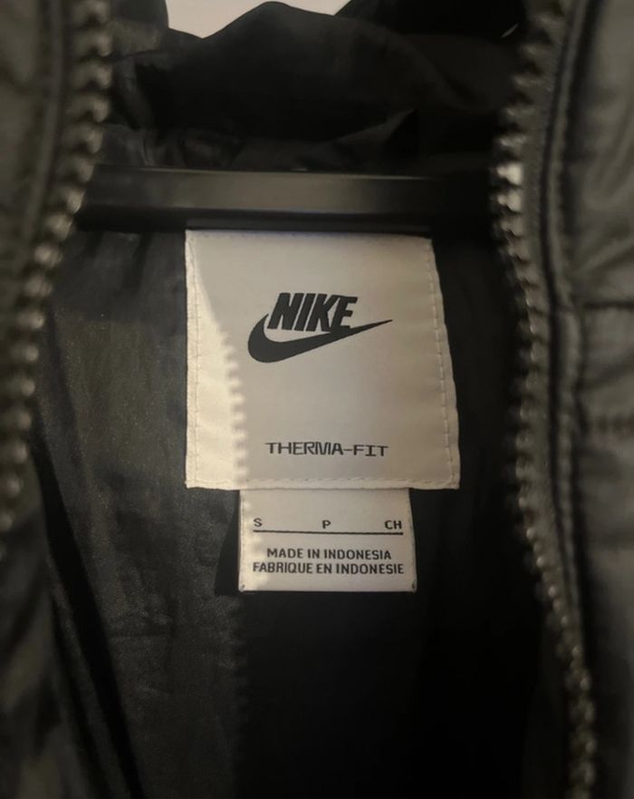 Doudoune Nike - photo numéro 3