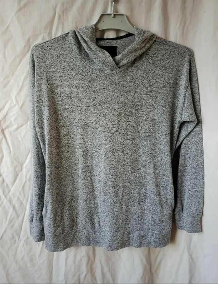 Pull capuche fin