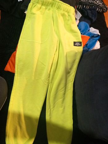 Pantalon de training taille xs bershka