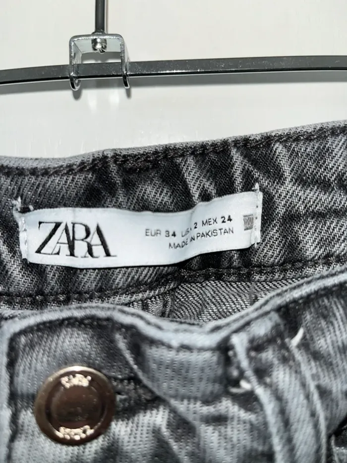 Jean mom gris foncé Zara - photo numéro 3