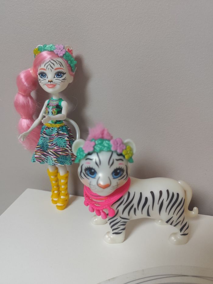 2 figurines Enchantimals - photo numéro 2