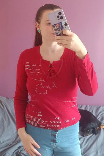 Haut rouge