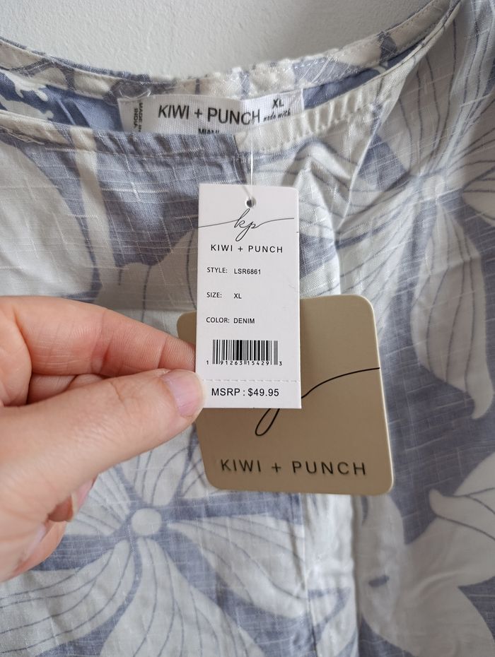 Combishort Salopette short d'été fleurie Kiwi+punch - photo numéro 5