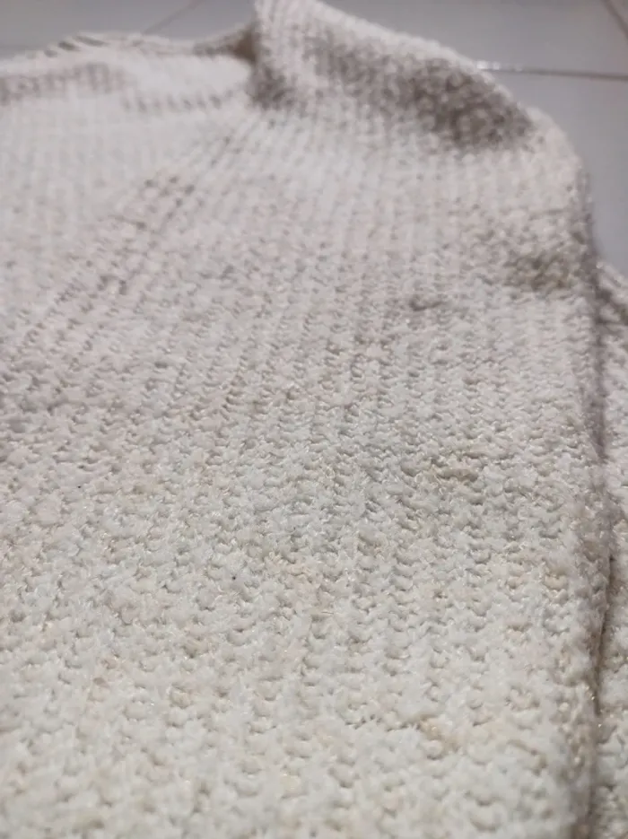 Pull fille beige crème légèrement pailleté doré - photo numéro 6