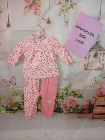 Ensemble 3 pce ( tee-shirt manches longues + 2 leggings ) Vertbaudet rose taille 1 mois / 56 cm
