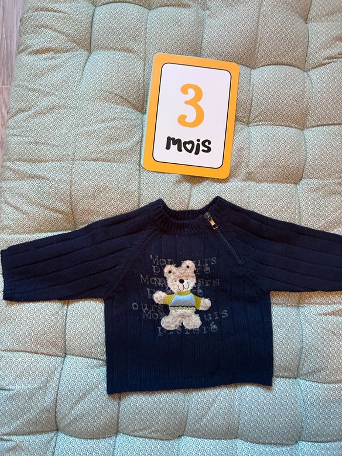 Petit pull d’hiver 3 mois
