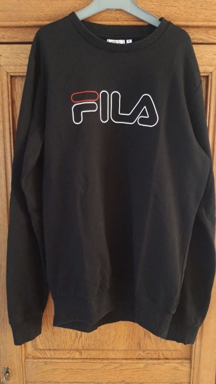 Pull noir Fila