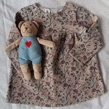 Robe neuf de zara 12/18 mois