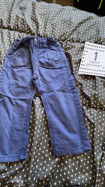 Jean 12 mois