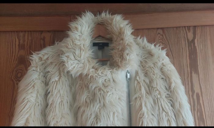 Manteau fausse fourrure H&M - photo numéro 5