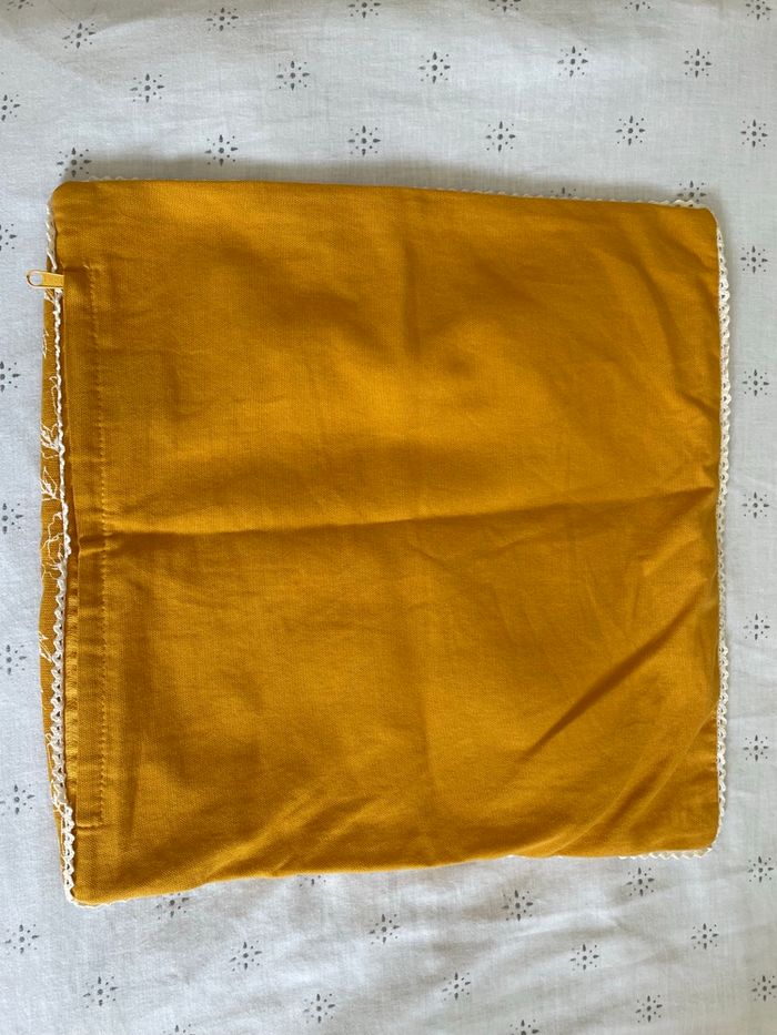 Housse de coussin décorative - photo numéro 2