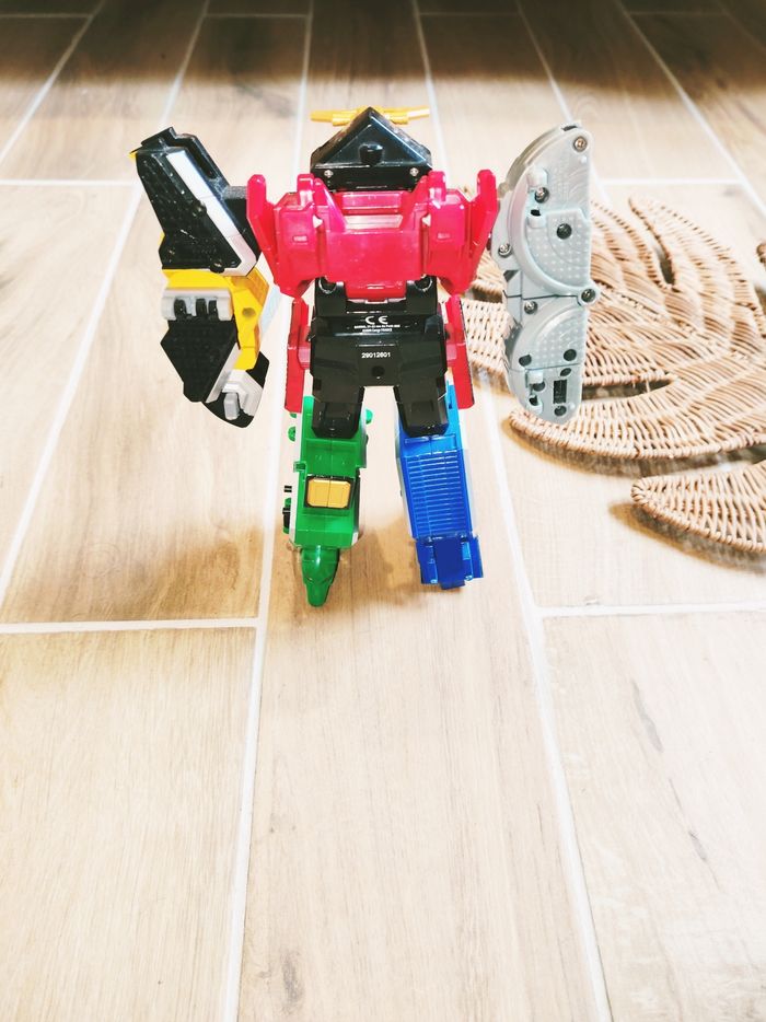 🤖 Power rangers Samurai dx Megazord robot transformable marque hasbro - photo numéro 5