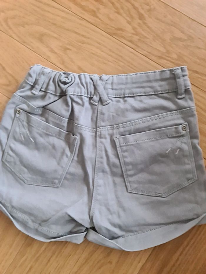 Short 9 ans - photo numéro 2