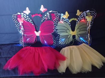Lot déguisement papillon rouge et jaune à LED