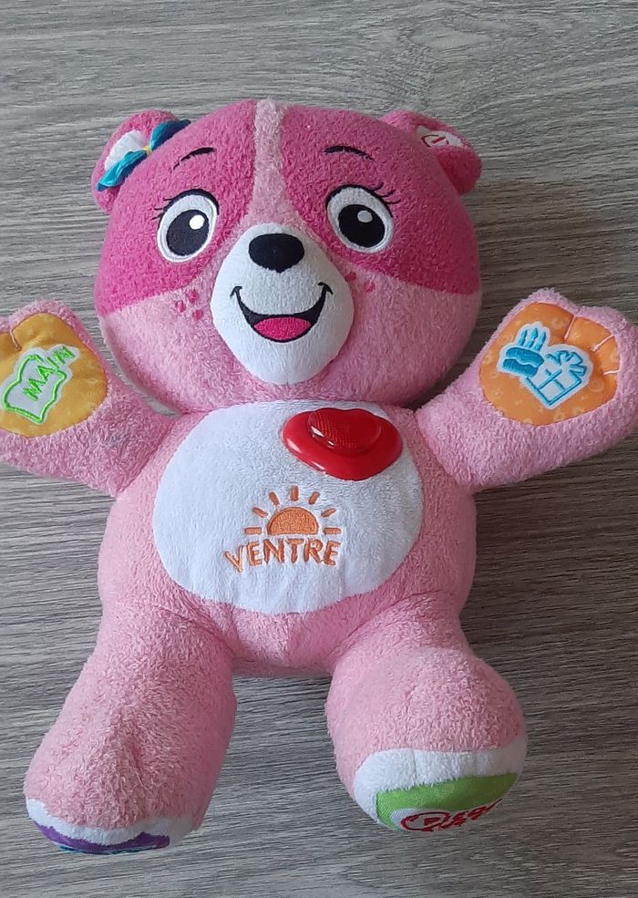 a vendre jeux v tech.en excellent état.