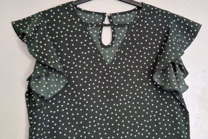 Blouse fluide à pois - photo numéro 2