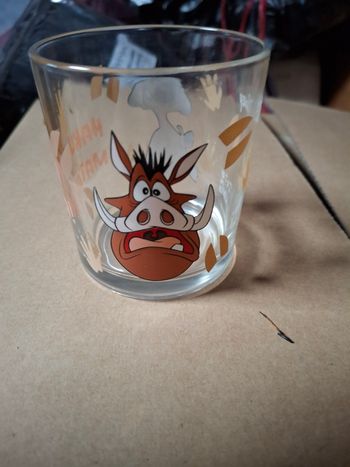 Verre timon et pumba