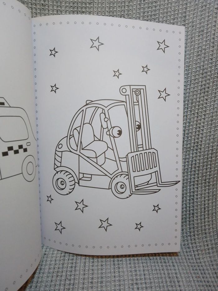 Coloriage 72 pages Véhicule - photo numéro 4