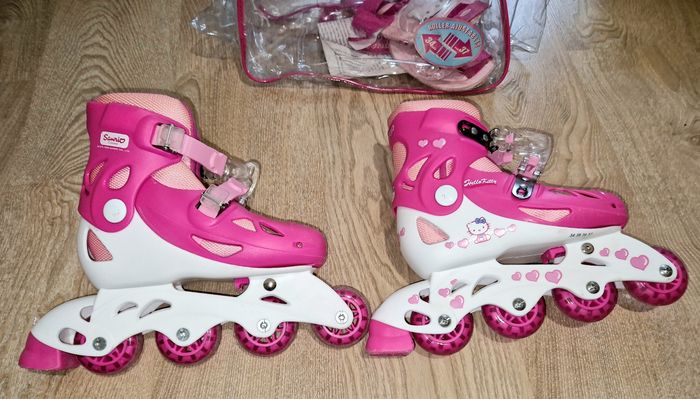 Roller hello kitty ajustables 34-37 excellent état - photo numéro 5