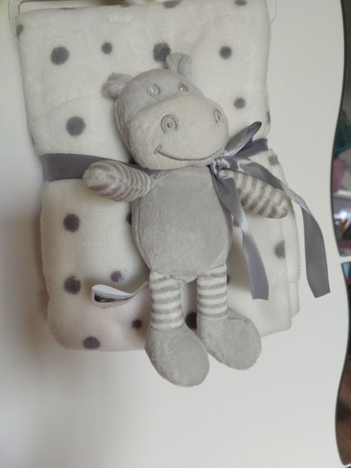 Ensemble plaid + doudou