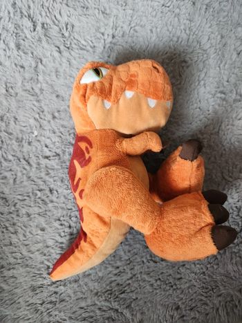Peluche dinosaure jurassic park