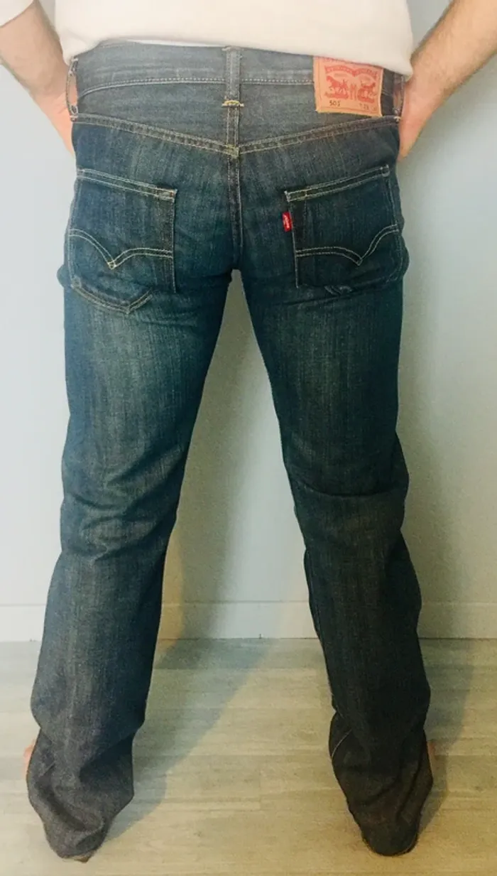 Jean Levi’s homme - photo numéro 2