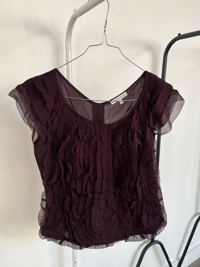 Top en soie volanté violet aubergine Armand Ventilo