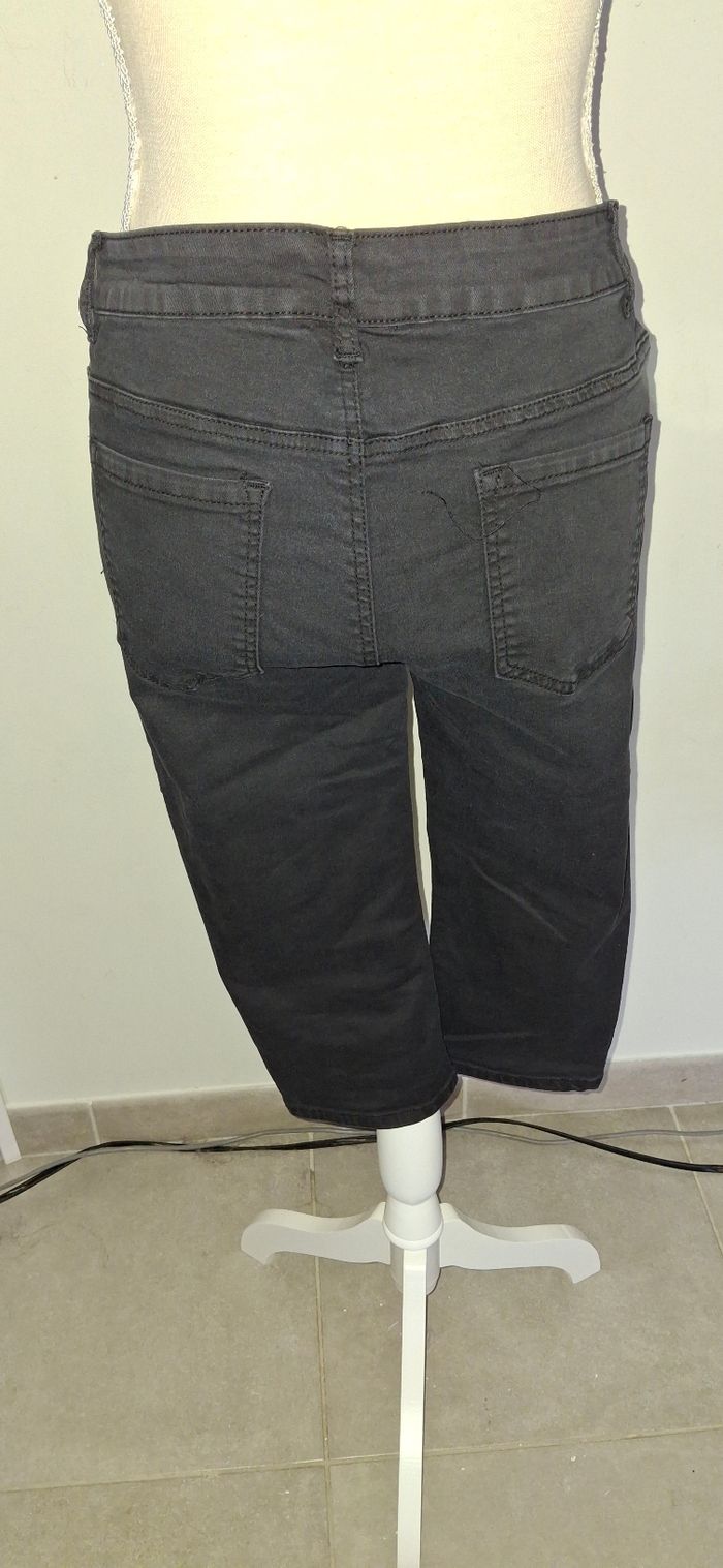 Pantacourt noir - photo numéro 2