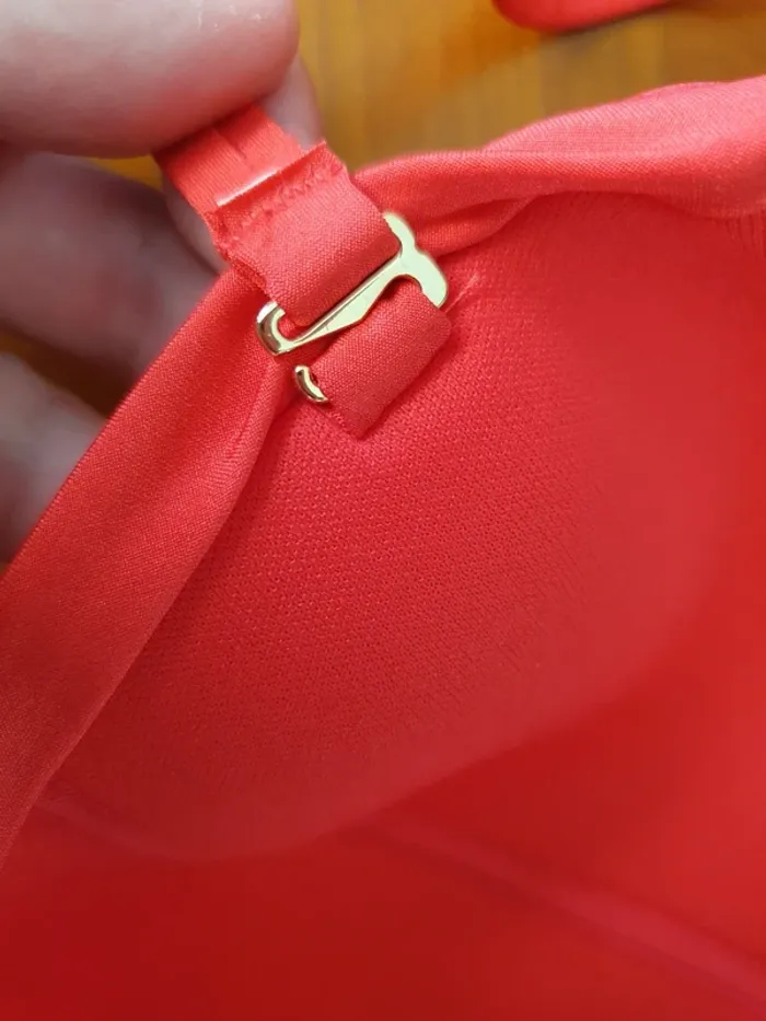 Haut de maillot de bain - photo numéro 6