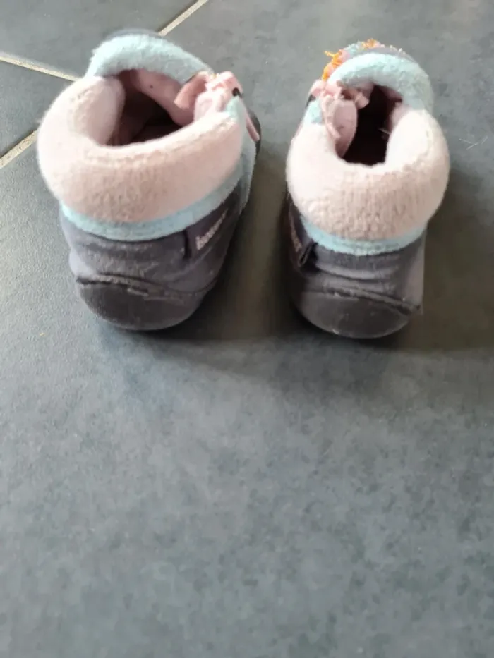Chaussons licorne Isotoner Taille 22 - photo numéro 2