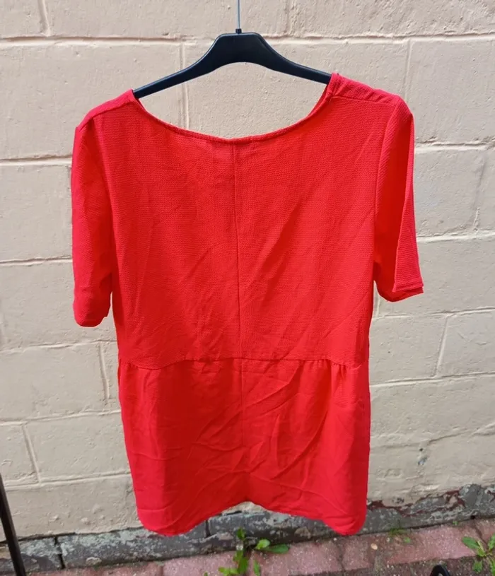 Blouse manches courtes rouge Taille L - photo numéro 2